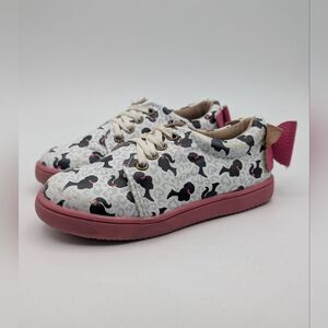 Limited Barbie edition Monkey Feet. Brand new never worn. Size 2-3Y